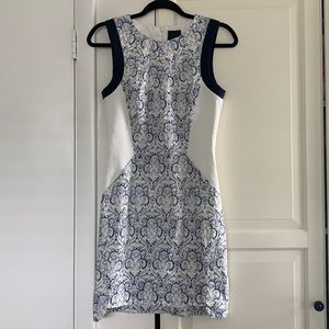 Patterned dress